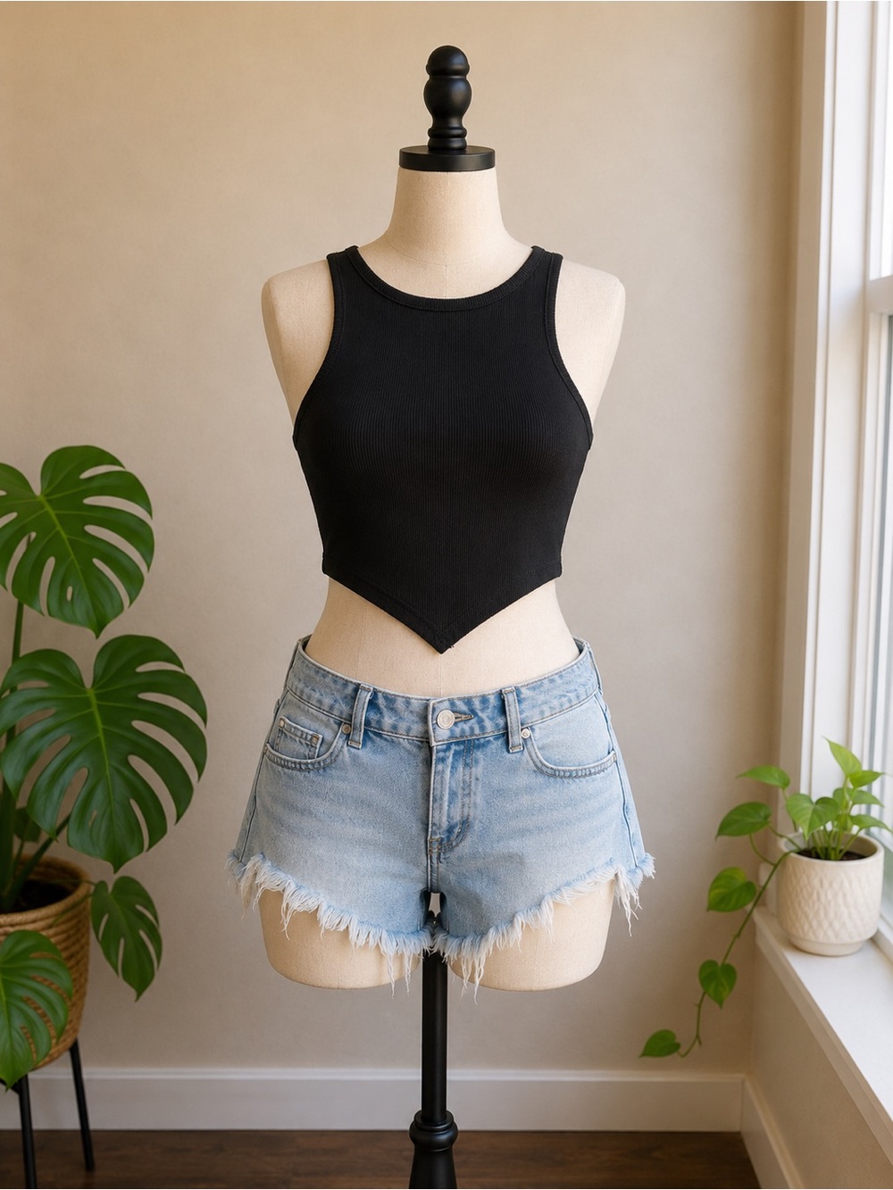 Y2K Black Ribbed Handkerchief Hem Crop Top Small Black
